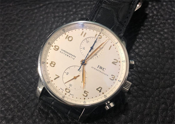 万国手表停走处理技巧集锦