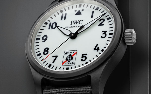 万国手表进灰了怎么处理 万国手表进灰了怎么处理