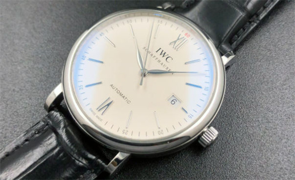 万国手表进灰了处理方法推荐 万国手表进灰了处理方法推荐