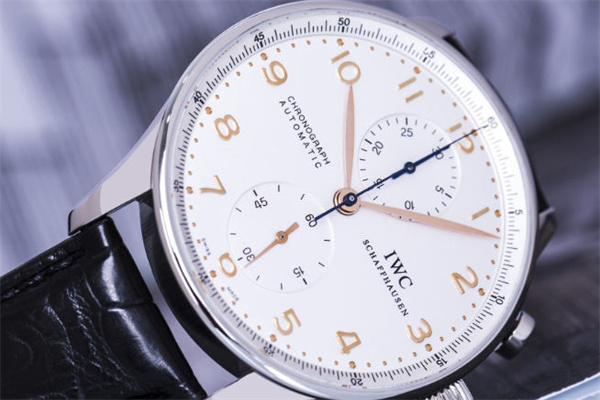 万国手表进灰了处理办法是什么 万国手表进灰了处理办法是什么