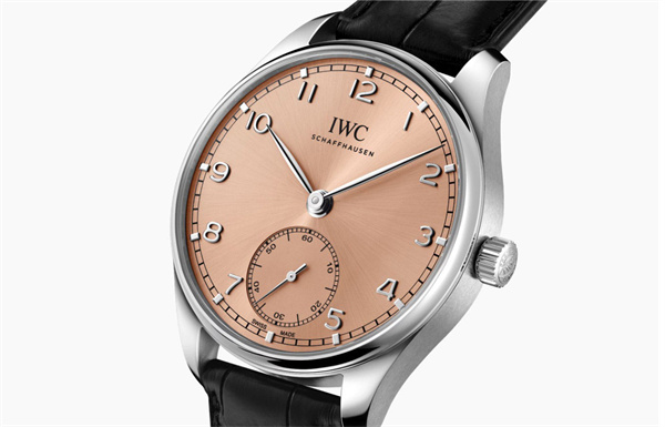 万国手表表带掉色处理方法详解 万国手表表带掉色处理方法详解