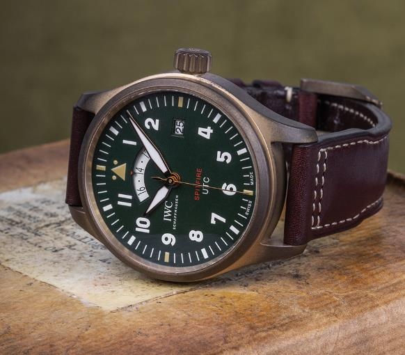 万国手表很久不戴不走了处理办法大全 万国手表很久不戴不走了处理办法大全