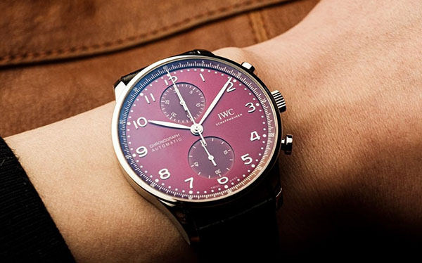 万国机芯生锈有必要修吗