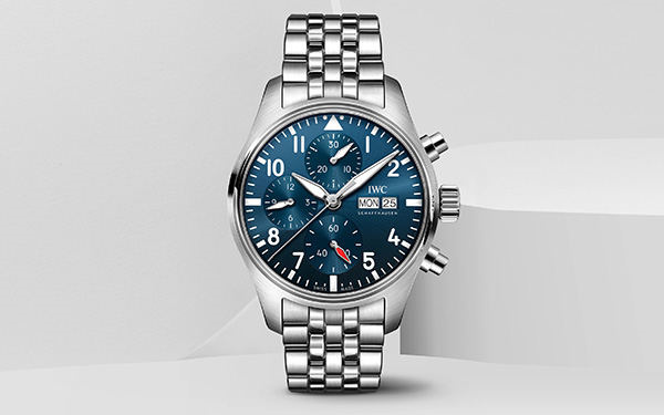 万国手表表针变色解决办法是什么