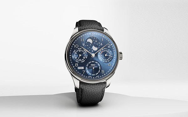 万国手表进水了应该咋解决