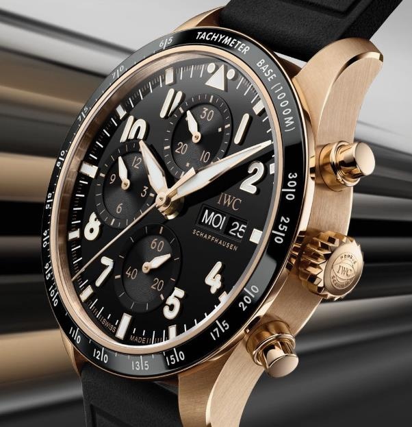 万国腕表表盘有划痕解决办法盘点 万国腕表表盘有划痕解决办法盘点