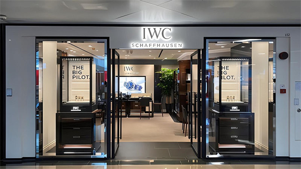 万国手表走时不准原因是什么