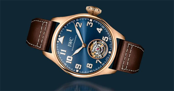 万国手表走时不准处理方法